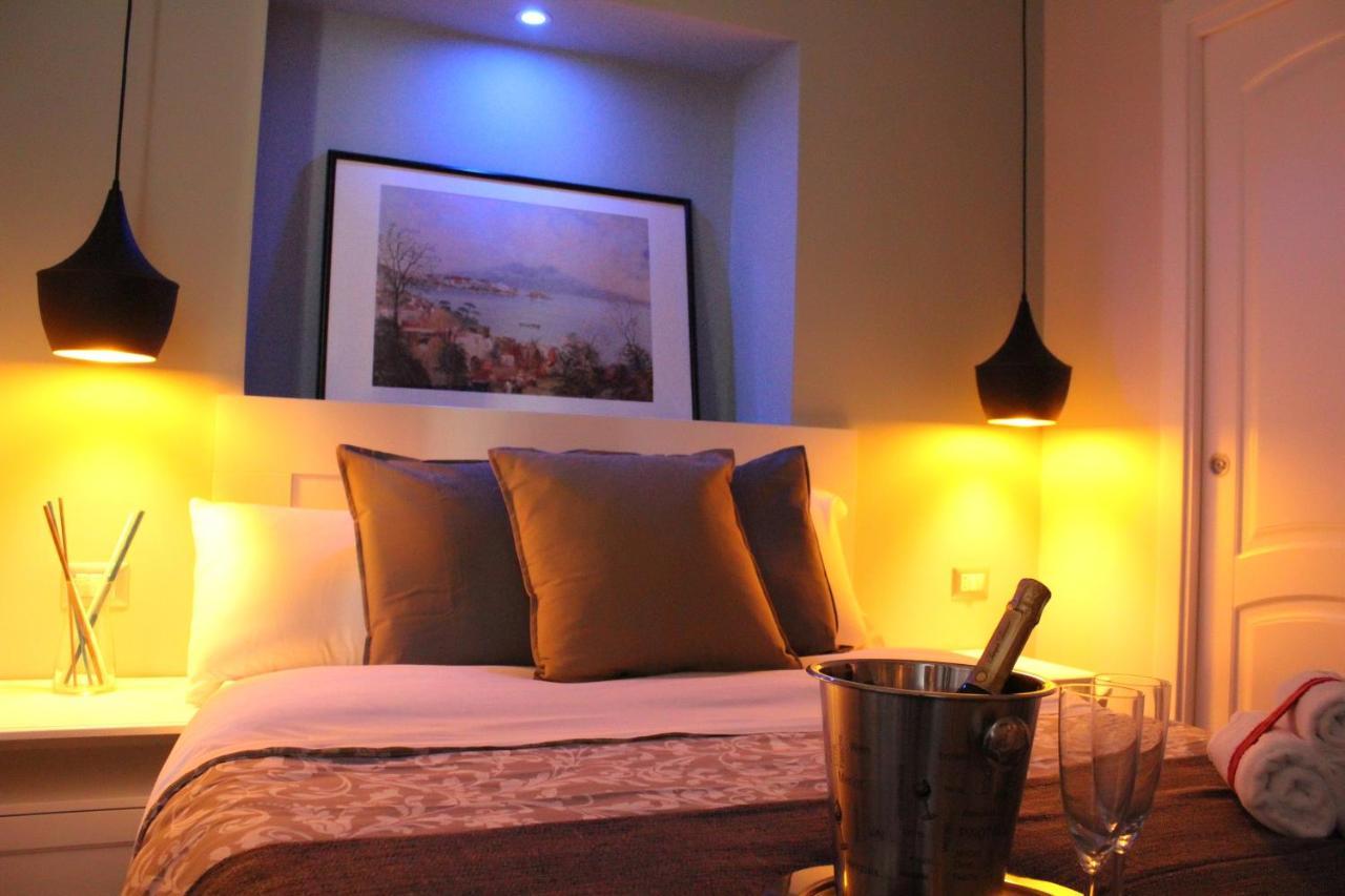 Residenza La Scala 3* Nápoles